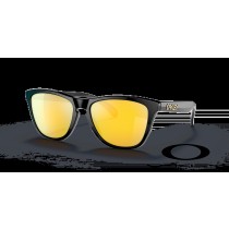 Oakley Frogskins (Low Bridge Fit) sunglasses with Prizm 24k Polarized Lenses and Polished Black Frame
