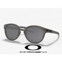 Oakley Latch sunglasses Prizm Black Polarized Lenses / Woodgrain Frame