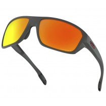 Oakley Split Shot sunglasses Matte Heather Grey frame / Prizm Ruby Polarized lens