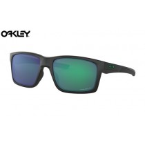 Oakley Mainlink sunglasses Matte Black frame / Prizm Jade Polarized lens