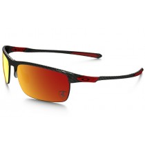 Oakley Carbon Blade Polarized Scuderia Ferrari Collection Carbon Fiber frame / Ruby Iridium Polarized lens