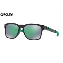 Oakley Catalyst sunglasses Black Ink frame / Prizm Jade lens