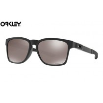 Oakley Catalyst sunglasses Matte Black frame / Prizm Black Polarized lens