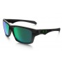 Oakley Jupiter Squared sunglasses polished black frame / jade iridium lens